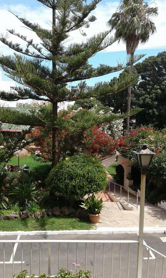 Carihuela Park Palace ตอร์เรโมลิโนส ภายนอก รูปภาพ